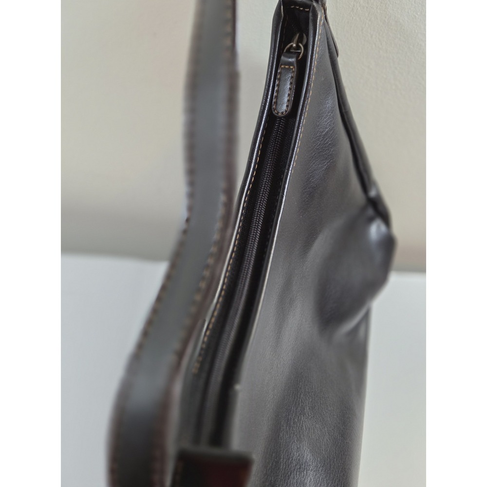 Relic Black Leather Purse w/ Laser Cutouts  Brown Stitching‎ Zipper Closure - Picture 7 of 15
